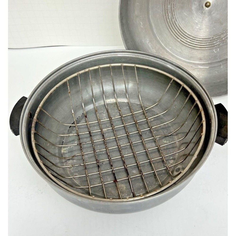 Dutch Oven Stock Pot Aluminum Lid Rack Steamer Insert Large Vintage Kitchen Cook - Picture 3 of 9